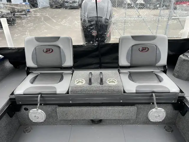 2019 Princecraft HUDSON 190 DLX WS **MOTEUR ELECTRIQUE ULTERRA I in Powerboats & Motorboats in Laval / North Shore - Image 15