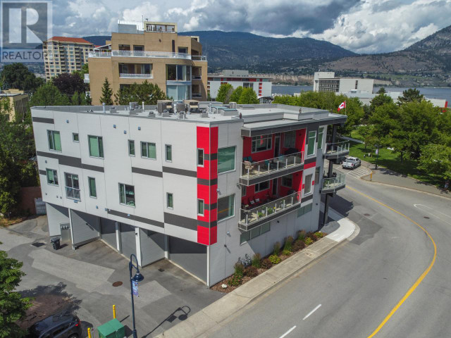 88 LAKESHORE Drive Unit# 202 Penticton, British Columbia in Houses for Sale in Penticton - Image 3