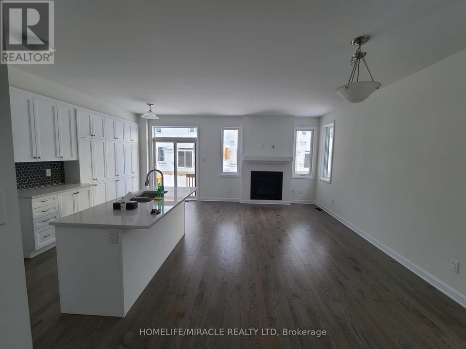 231 CLONRUSH WAY Ottawa, Ontario 3