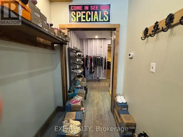 268 RAGLAN STREET S Renfrew, Ontario in Commercial & Office Space for Rent in Renfrew - Image 11