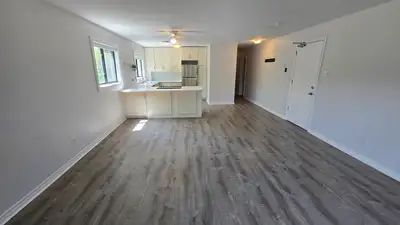 Bright & Spacious 2-Bed Apt – Open Concept Living - North Barrie