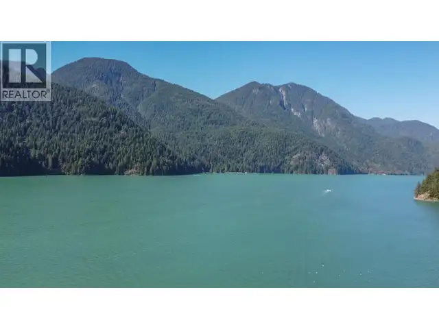 1 BUNTZEN BAY North Vancouver, British Columbia in Land for Sale in Burnaby/New Westminster - Image 19