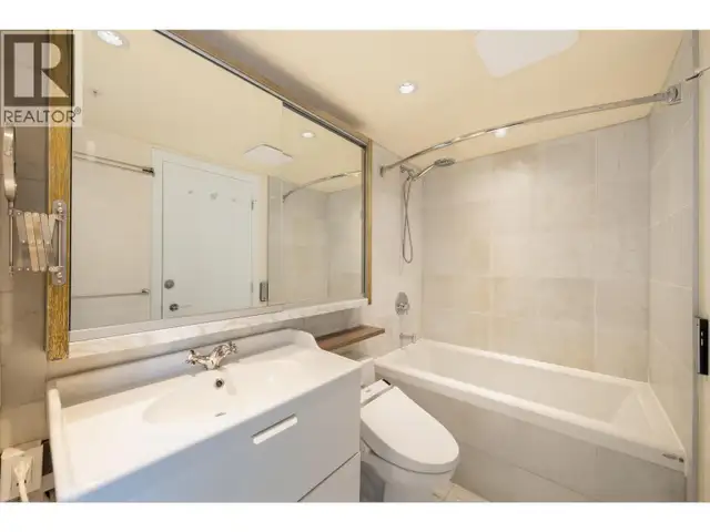 907 833 SEYMOUR STREET Vancouver, British Columbia in Condos for Sale in Vancouver - Image 17