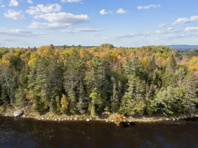 255 Ch. East-Range L'Isle-aux-Allumettes, Quebec in Land for Sale in Pembroke - Image 14