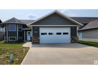 5109 60 AV Elk Point, Alberta