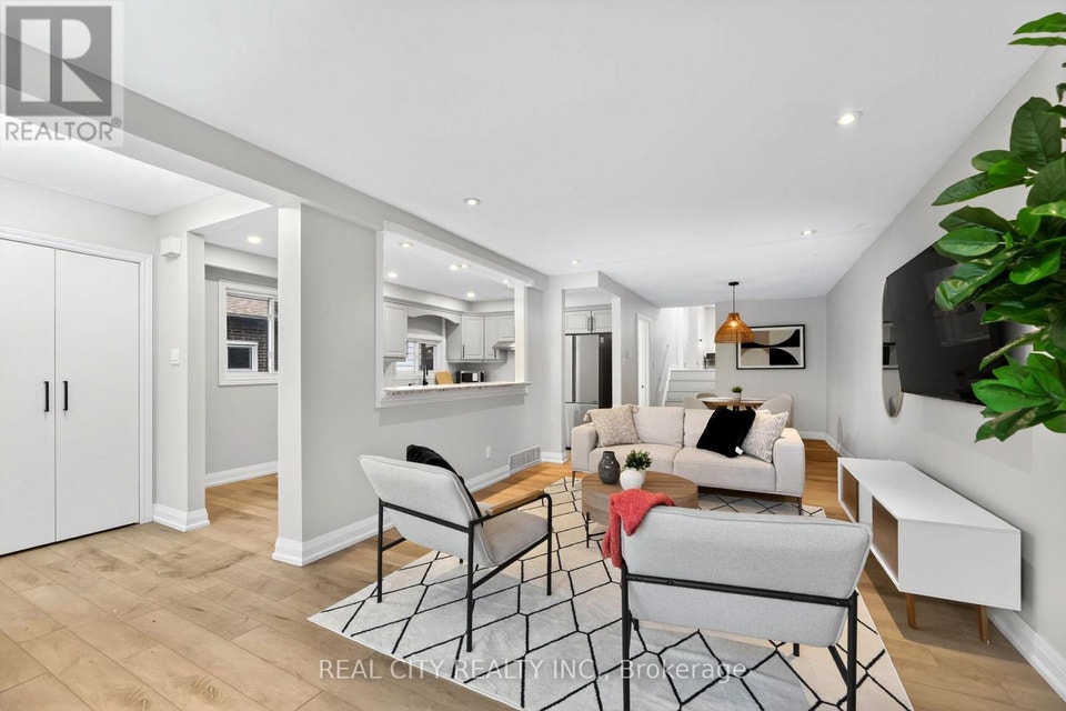 MAIN - 3385 MORNINGSTAR DRIVE Mississauga (Malton), Ontario 5