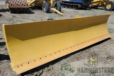 DEGELMAN 14 Ft CATERPILAR CAT Wheel Loader Angle Snow Blade 14 Ft Brand new cutting edge Top pin 3 ¼...