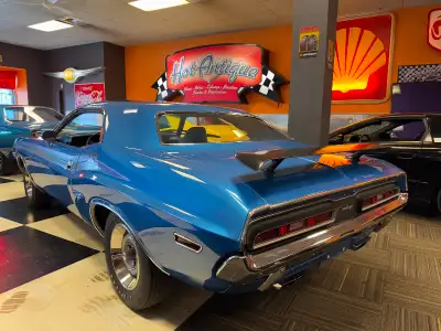 1971 Dodge Challenger RT ( ENGLISH BELOW) 440 SIX PACK vrai V CODE VRAI RT transmission manuelle 4 v...