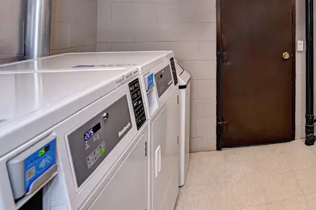 Mount Forest 1 Bedroom Junior Apartment for Rent: in Long Term Rentals in Stratford - Image 21