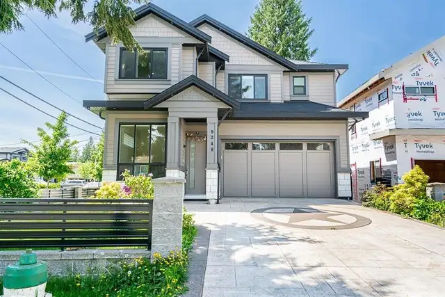 9249 119A STREET Delta, British Columbia in Houses for Sale in Delta/Surrey/Langley - Image 2