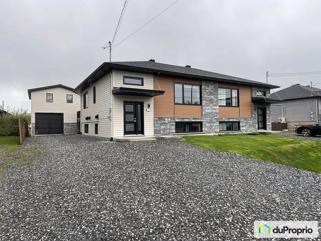 $425,000 - Semi-detached for sale in Scott — photo 1