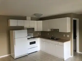 One bedroom suite (700 sq ft) Washer/Dryer/Fridge/Stove; separate back entry; No pets of any kind; N...