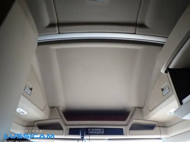 2020 Kenworth T680 in Heavy Equipment in Longueuil / South Shore - Image 26