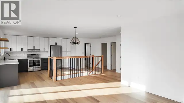 4644 Macintyre Ave Courtenay, British Columbia in Houses for Sale in Comox / Courtenay / Cumberland - Image 16