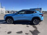 AMVIC Licensed Dealer The 2025 Chevrolet Trax LT in Marina Blue Metallic is a stylish and efficient... (image 4)