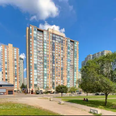 2 Bed 2 Bath Condo Near Square One $2750 All Inc - Aug 1 Move-In