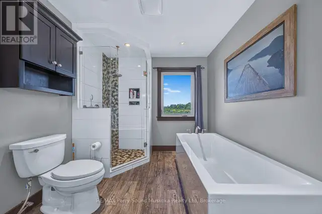 64 MCCORDS ROAD McKellar, Ontario in Houses for Sale in Barrie - Image 17