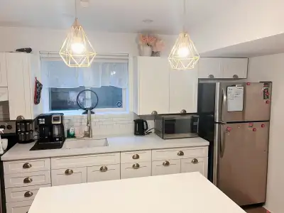 5863 148A STREET Surrey, British Columbia