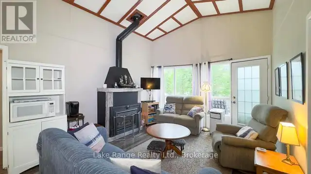 260 HURON STREET E Huron-Kinloss, Ontario63006662644481122