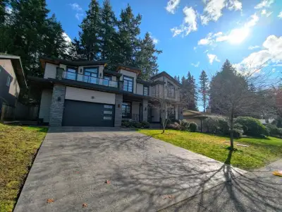 Situated in the heart of Sunshine Hills Woods. This exquisitely built 5000 sqft home offers 6 spacio...