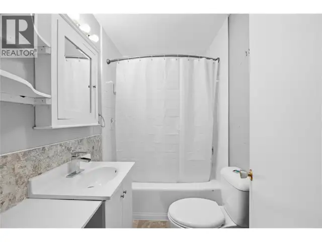 39 Granby Place Penticton, British Columbia in Houses for Sale in Penticton - Image 17