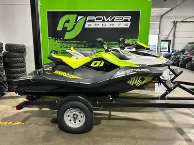 2023 SEADOO SPARK TRIXX comes equipped with: -A 90 HORSEPOWER 900cc A.C.E. ENGINE, -iTC (INTELLIGENT...