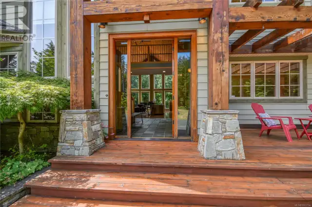 2220 Honey Wulff Close Nanoose Bay, British Columbia in Houses for Sale in Parksville / Qualicum Beach - Image 5