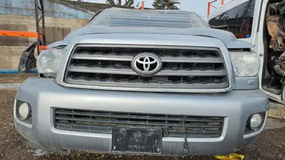We are dismantling a 2015 Toyota Sequoia, this vehicle is for parts only and is not for sale complet...