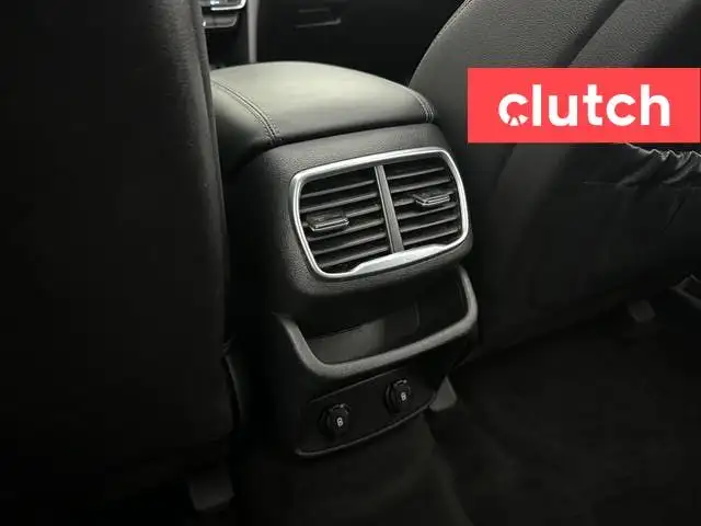 2020 Hyundai Santa Fe Preferred AWD w/ Sun & Leather Pkg. w/ App in Cars & Trucks in Bedford - Image 22