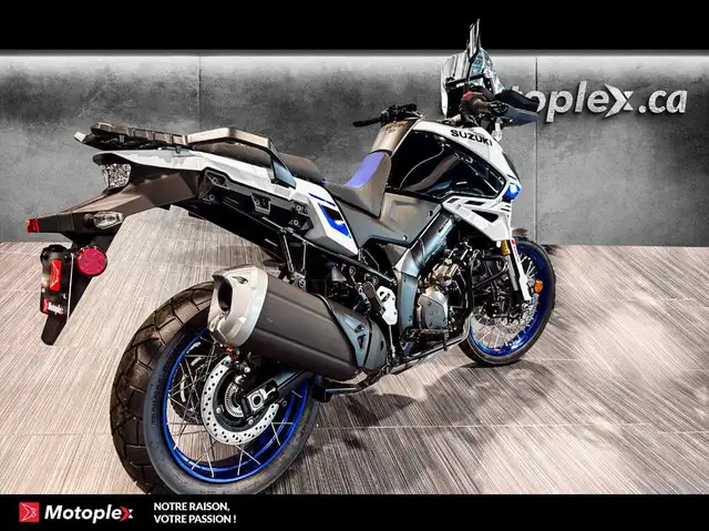 2026 Suzuki V-Strom 800DE in Sport Touring in Laval / North Shore - Image 4