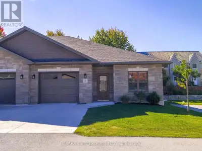 Welcome to Windermere Estates, where comfort, style, and convenience come together. This 4 year old...