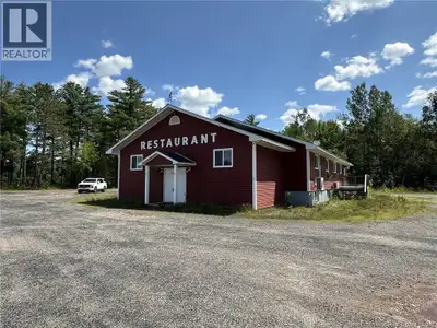 Looking for an affordable commercial investment with outstanding potential? This property offers nea...