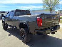 WAS: $74999 NOW: $73999 plus taxes and licensing feesWE DELIVER ANYWHERE IN CANADA! The 2022 GMC Sie... (image 4)