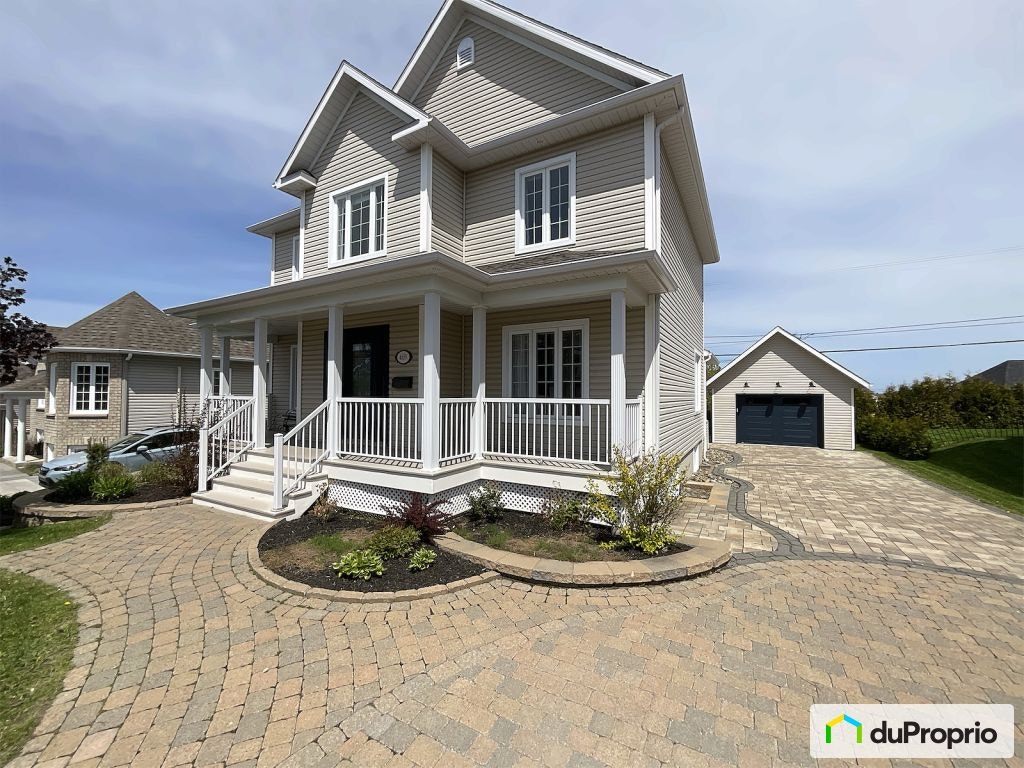 $645,000 - 2 Storey for sale in Rimouski (Rimouski) — photo 1