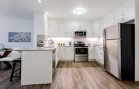 99 Jasper - Downtown smoke-free rental apartments-Call Today! Current incentives: 25% OFF ANY TELUS... (image 2)