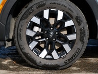 2025 Hyundai Santa Cruz Preferred AWD Only 14,935 km! Overview Why wait for a brand new truck when y... (image 7)