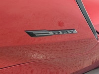 E-Ray - 6.2L v8 - 0 to 60 in 2.5 seconds - Carbon Cermaic Brakes - 14 Speaker Bose Performance Sound... (image 9)