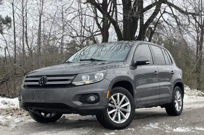 2013 Volkswagen Tiguan Base 2.0L, 4 Cylinder, Turbo Engine, Automatic Transmission 217,829 KM AM/FM...