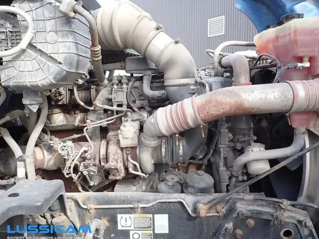 2020 Kenworth T680 in Heavy Equipment in Longueuil / South Shore - Image 36