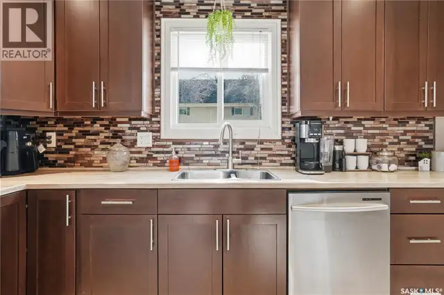 7 Killarney WAY Regina, Saskatchewan in Condos for Sale in Regina - Image 14