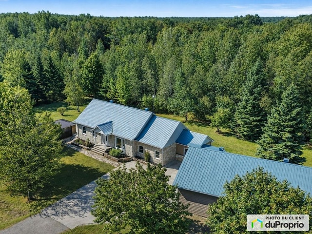 $609,000 - Bungalow for sale in Ste-Christine — photo 2