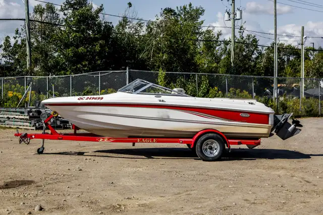 2006 Chaparral 18 SSI in Powerboats & Motorboats in Rimouski / Bas-St-Laurent - Image 10