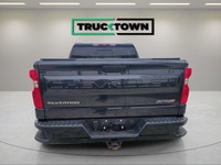 Kijiji Engine: 8 Cylinder Engine 6.2L/376CI L/100Km City: 16.7 L/100Km Hwy: 14.0 Safety Equipment Da... (image 5)