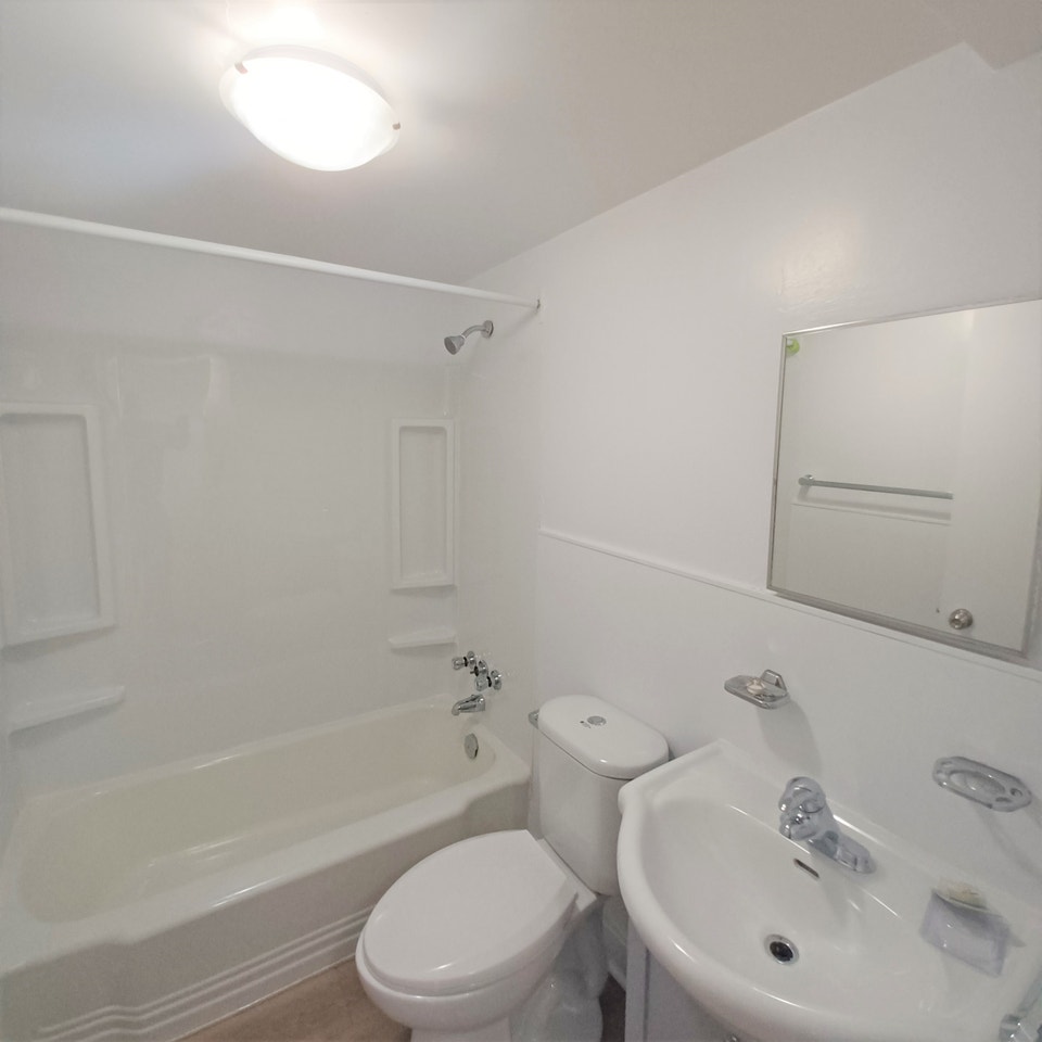 3 Bedroom Apartment Downtown Halifax 3