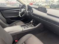 This Mazda3 GX pairs a responsive 2.0L four cylinder engine with an automatic transmission for an en... (image 9)
