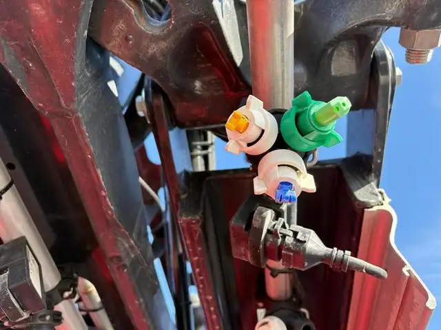 2022 HORSCH LEEB 6.300VL SPRAYER in Farming Equipment in Winkler - Image 19