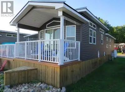 Welcome to your dream waterfront cottage at Sherkston Shores Park! This charming retreat offers thre...