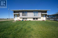 502 Railway Avenue Bawlf, Alberta