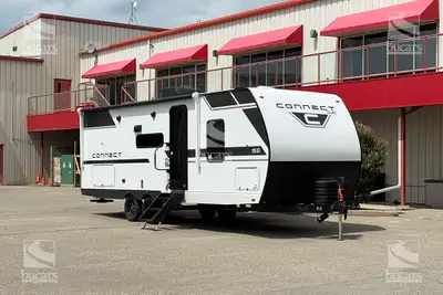 The 2026 K-Z Connect SE 241BHKSE is a great all-around family travel trailer! Standout features incl...