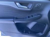 **WE WILL BEAT ANY DEALER IN THE CITY** Carbonized Gray Metallic 2024 Ford Escape Platinum AWD 8-Spe... (image 5)